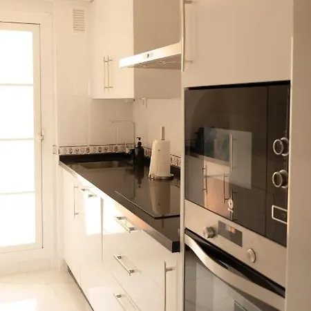 Appartement High-end 2 Bedroom Sea View In Puerto Banus Marbella