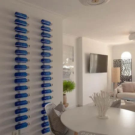 High-end 2 Bedroom Sea View In Puerto Banus *