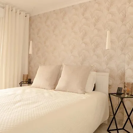 High-end 2 Bedroom Sea View In Puerto Banus Appartement *