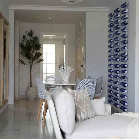 High-end 2 Bedroom Sea View In Puerto Banus *