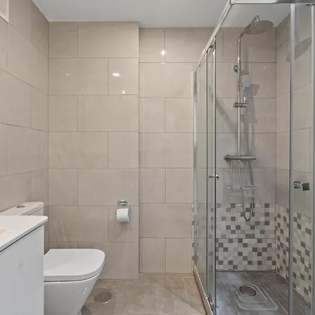 High-end 2 Bedroom Sea View In Puerto Banus 아파트
